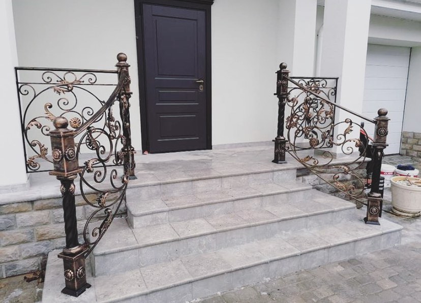 Как рассчитать уличную лестницу в Карабаново, чтобы шаг был удобным, а ступени служили дольше